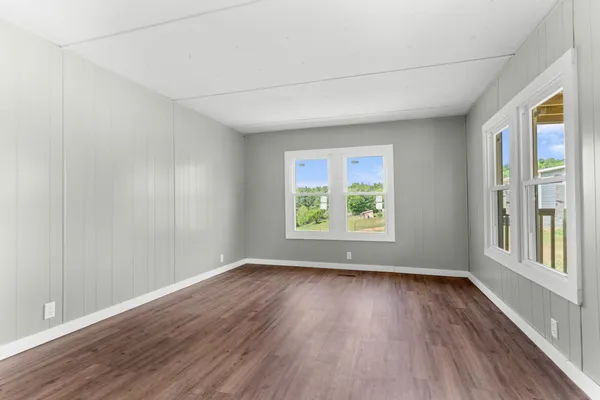 Luxury bathroom features professional real estate photographer Virginia